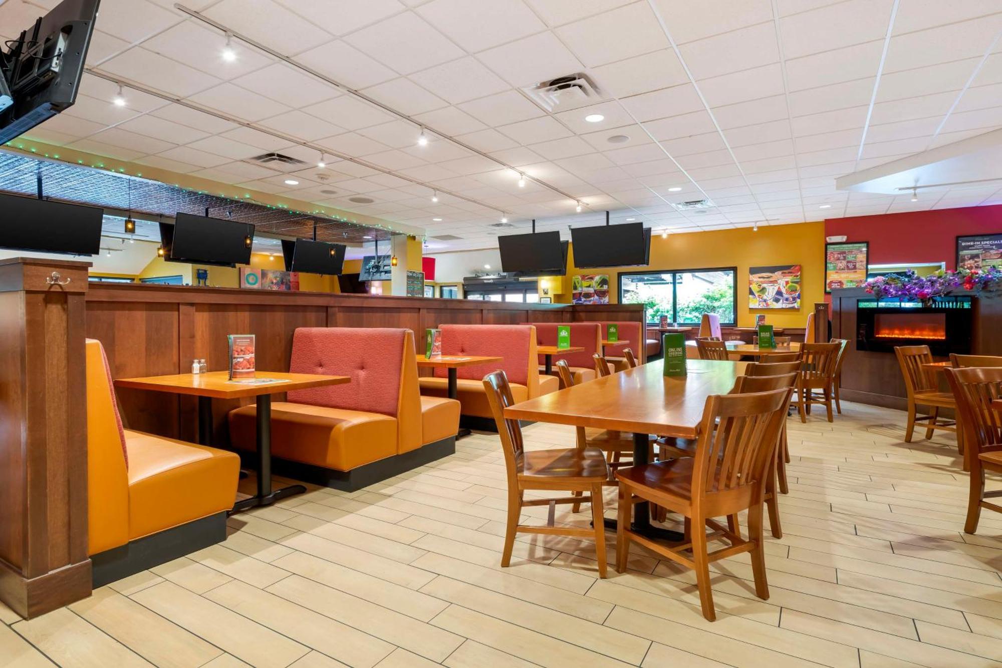 Best Western Plus St. Paul North/Shoreview Exterior photo